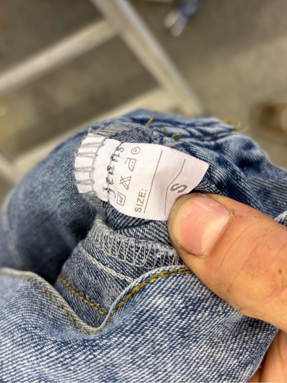 Denim jacket - Picture 5 of 5